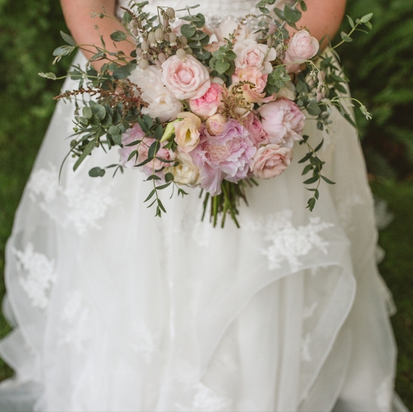 Private Label Wedding down - Picture 6 of 7